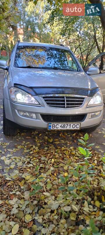 Позашляховик / Кросовер SsangYong Kyron 2008 в Львові фото Позашляховик / Кросовер SsangYong Kyron 2008 в Львові