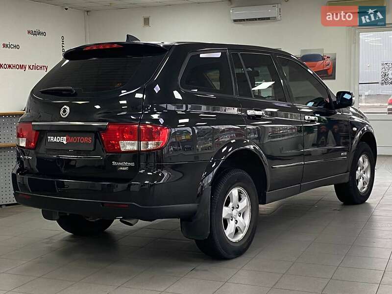 Позашляховик / Кросовер SsangYong Kyron 2010 в Києві
