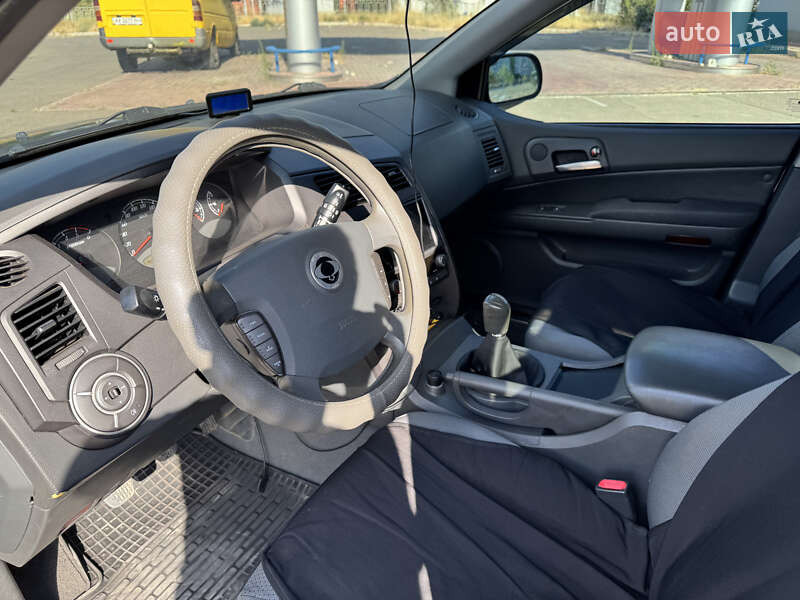 Внедорожник / Кроссовер SsangYong Kyron 2007 в Николаеве фото 12 Внедорожник / Кроссовер SsangYong Kyron 2007 в Николаеве