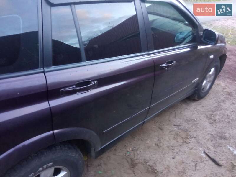 Внедорожник / Кроссовер SsangYong Kyron 2010 в Овруче фото 6 Внедорожник / Кроссовер SsangYong Kyron 2010 в Овруче