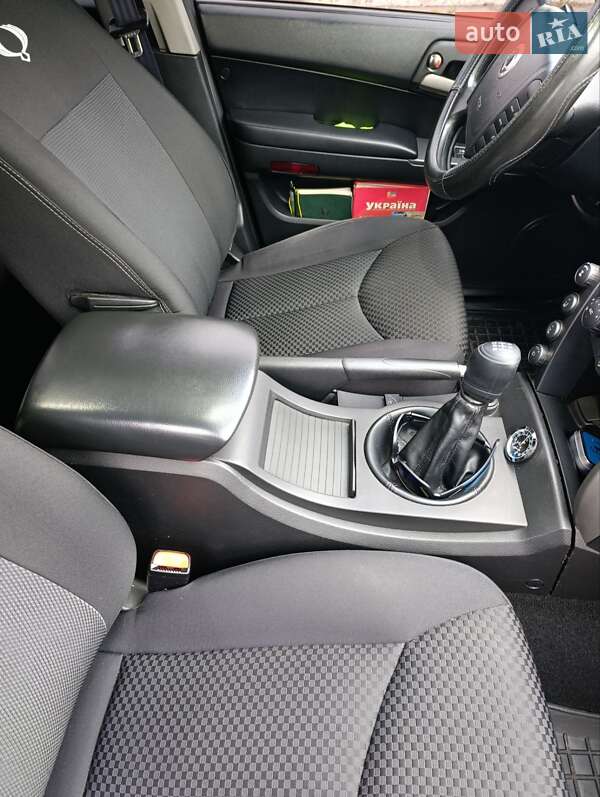 Позашляховик / Кросовер SsangYong Kyron 2014 в Києві