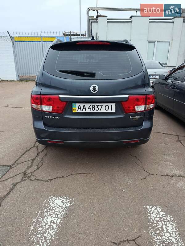 Позашляховик / Кросовер SsangYong Kyron 2014 в Києві