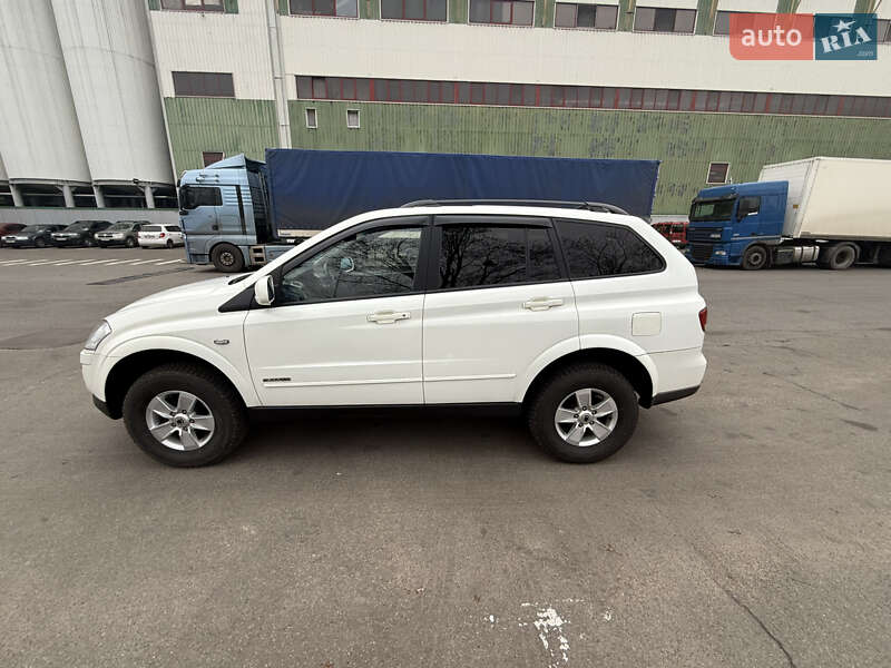 Позашляховик / Кросовер SsangYong Kyron 2012 в Києві