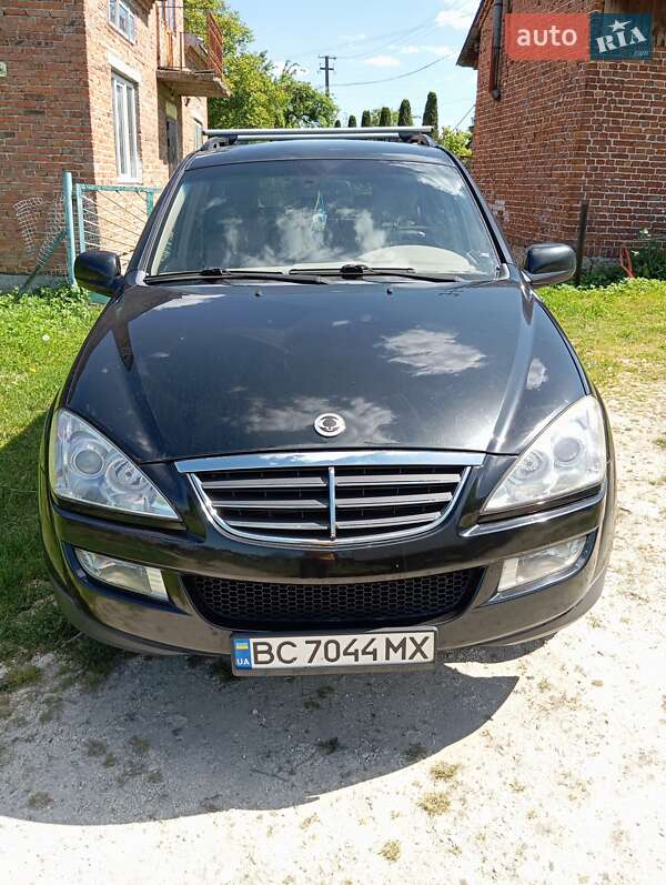 Позашляховик / Кросовер SsangYong Kyron 2008 в Львові