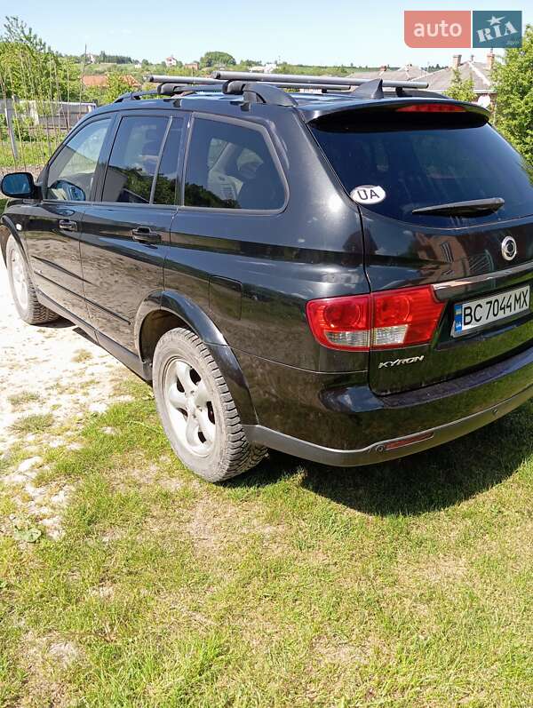 Позашляховик / Кросовер SsangYong Kyron 2008 в Львові