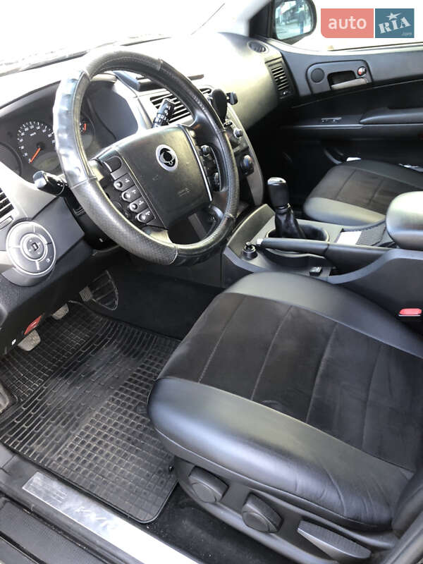 Внедорожник / Кроссовер SsangYong Kyron 2013 в Киеве