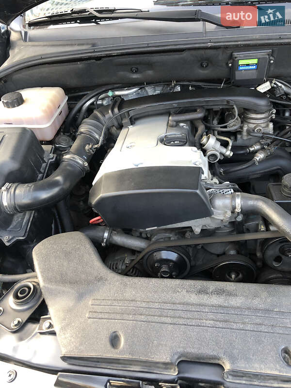 Внедорожник / Кроссовер SsangYong Kyron 2013 в Киеве