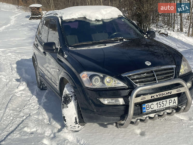 Позашляховик / Кросовер SsangYong Kyron 2012 в Сколе фото 3 Позашляховик / Кросовер SsangYong Kyron 2012 в Сколе