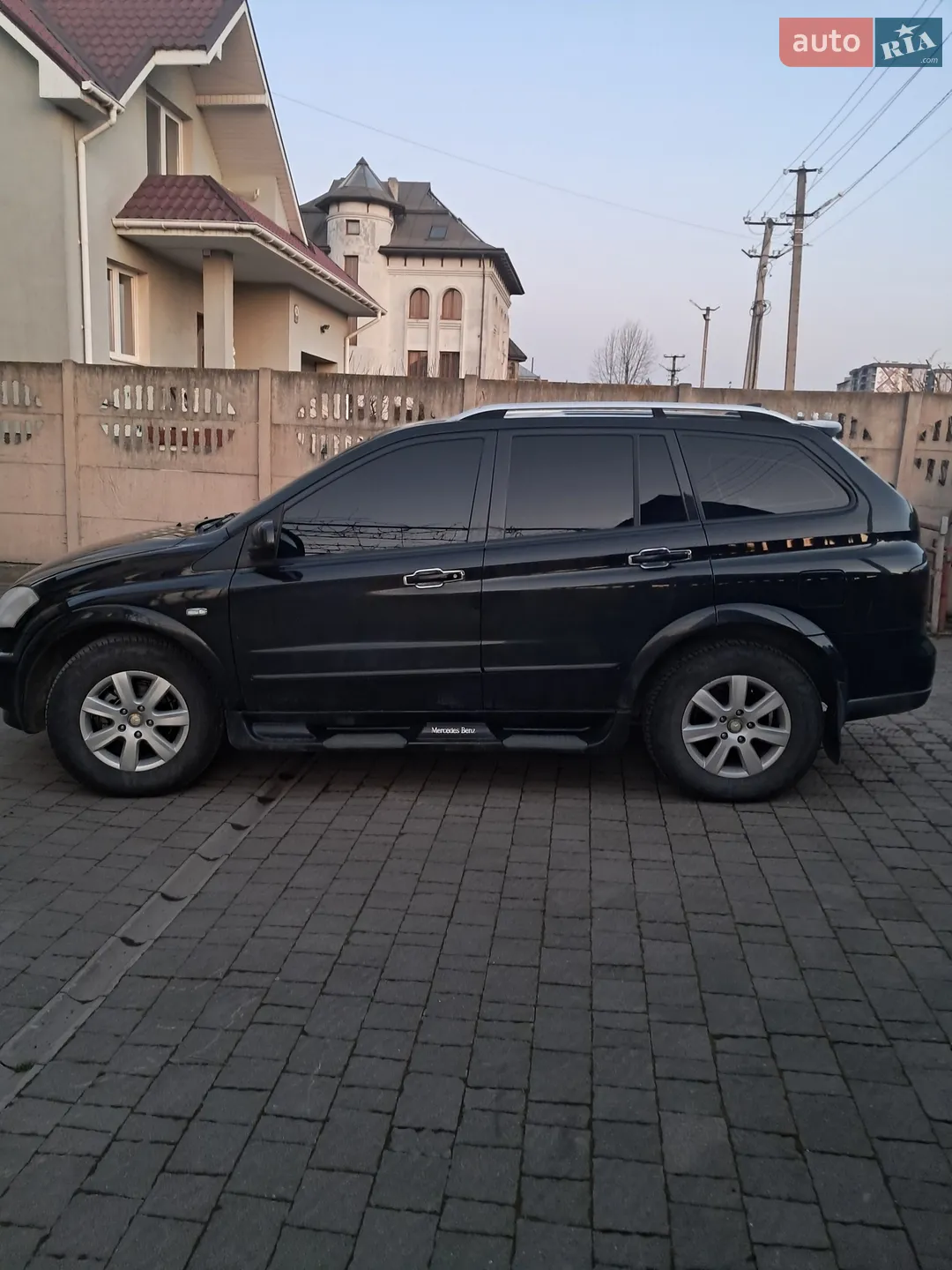 2010 SsangYong Kyron - мініатюра 9