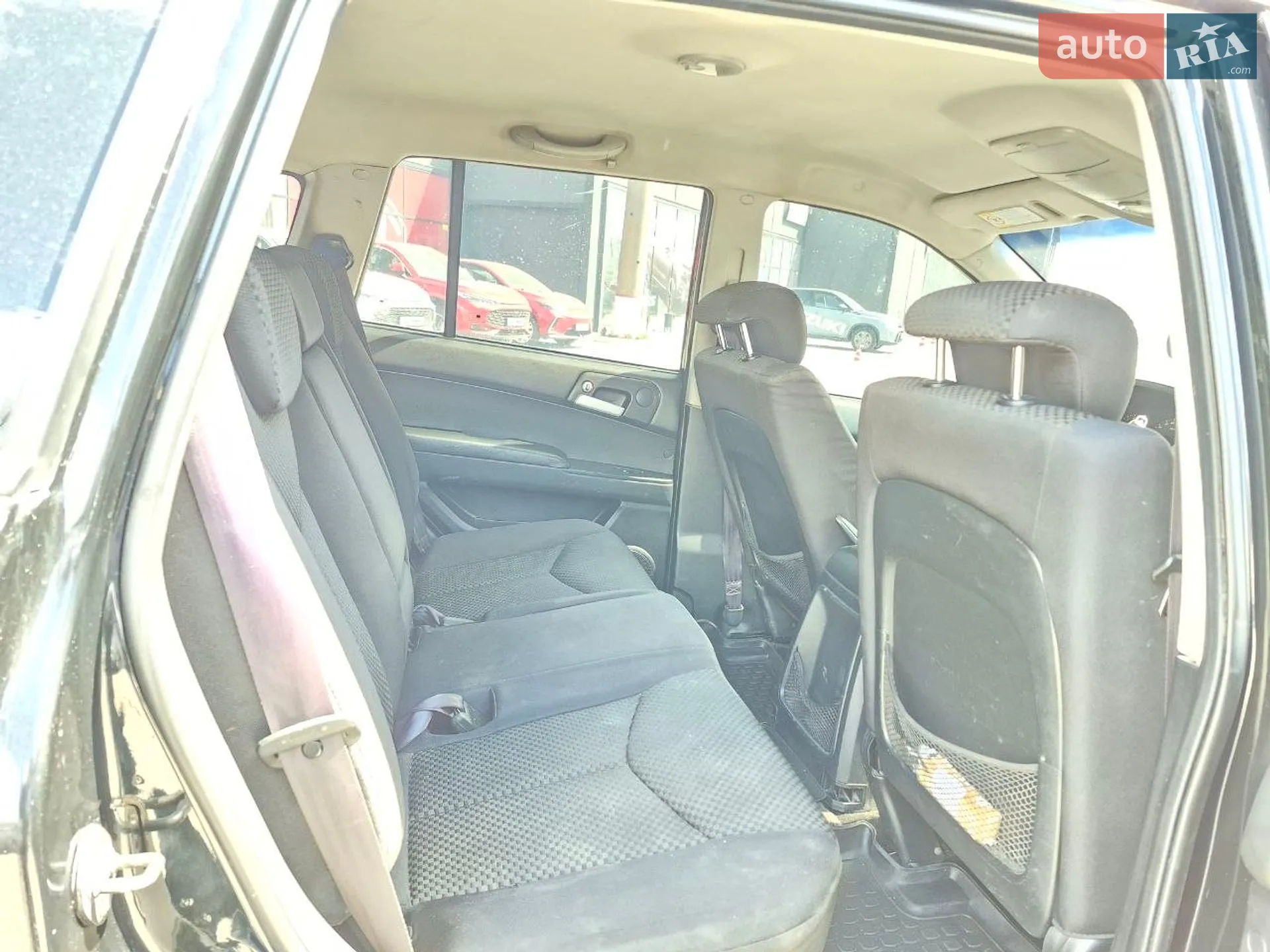 2010 SsangYong Kyron - мініатюра 15