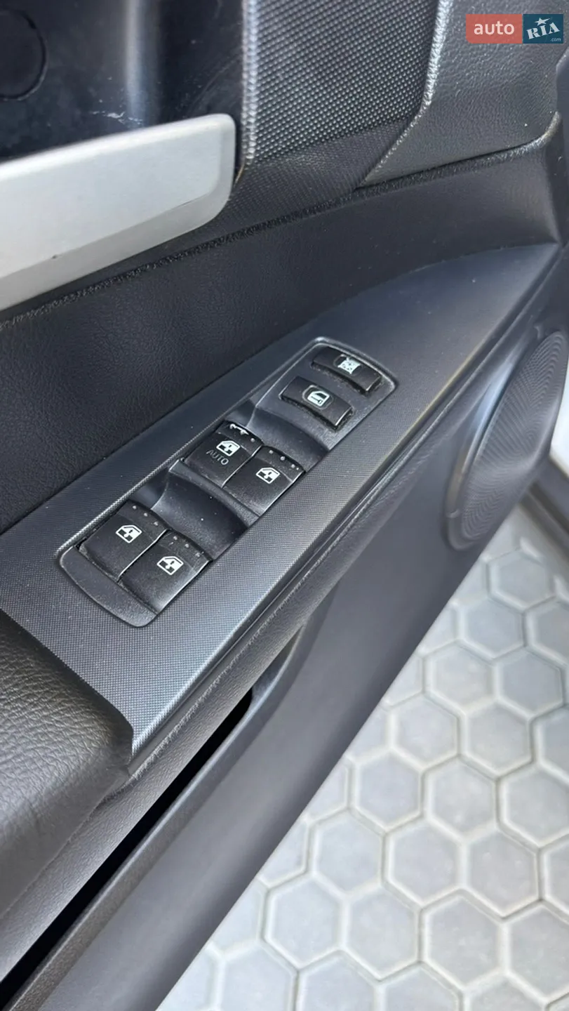 2011 SsangYong Kyron - мініатюра 20