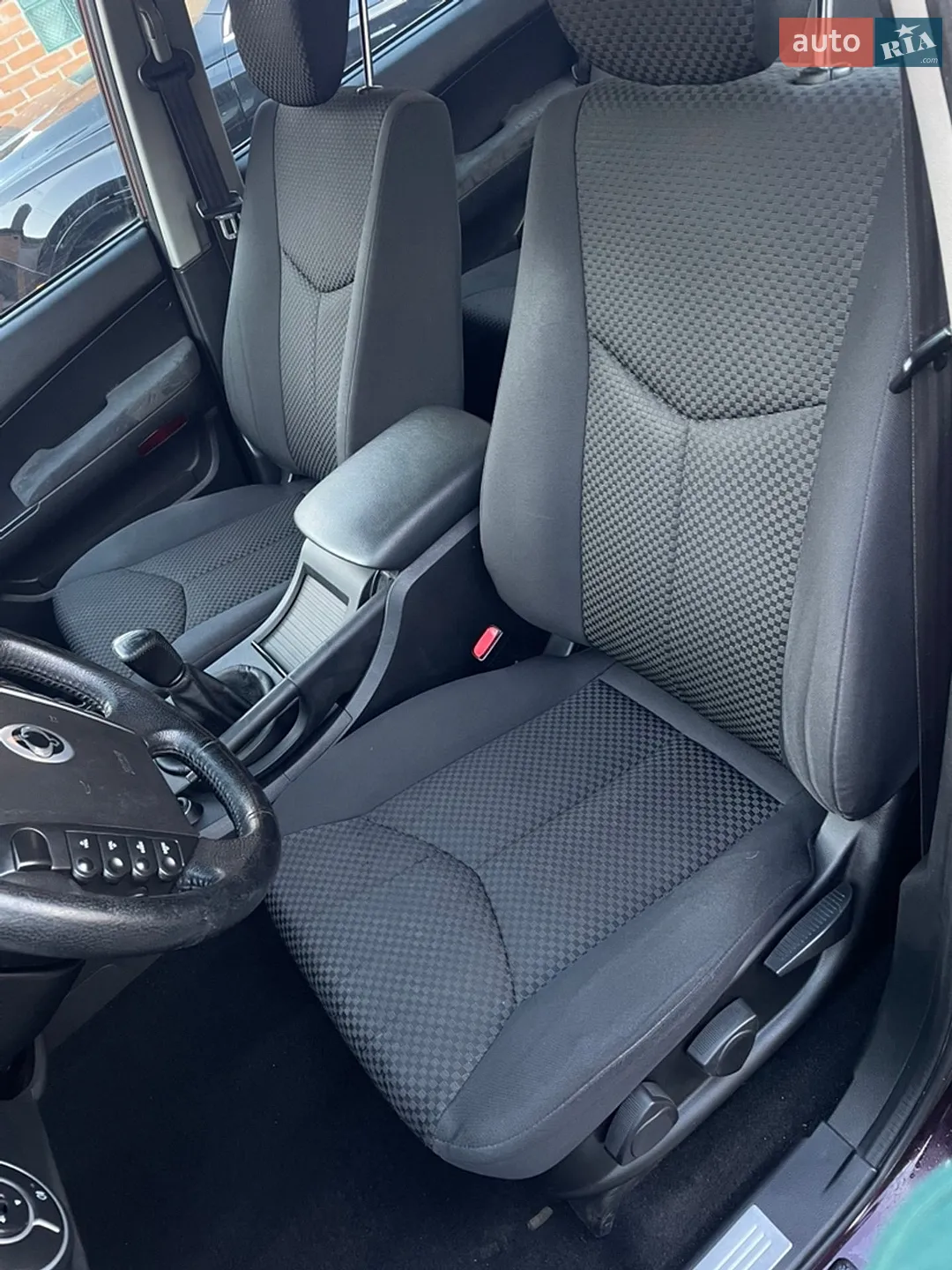 Ssangyong Kyron 2010 VIN Y7WDJ6M00A0008095 фото оголошення 17 з 21