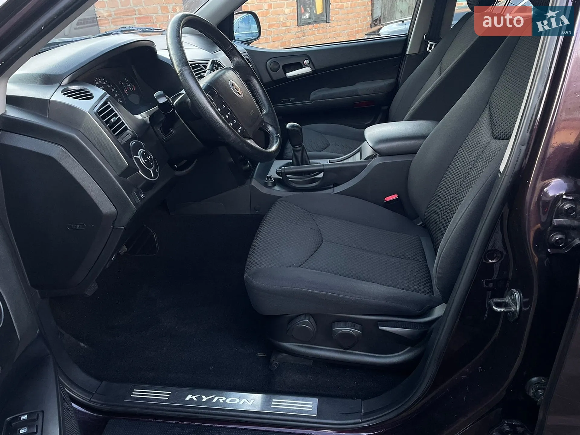 Ssangyong Kyron 2010 VIN Y7WDJ6M00A0008095 фото оголошення 18 з 21