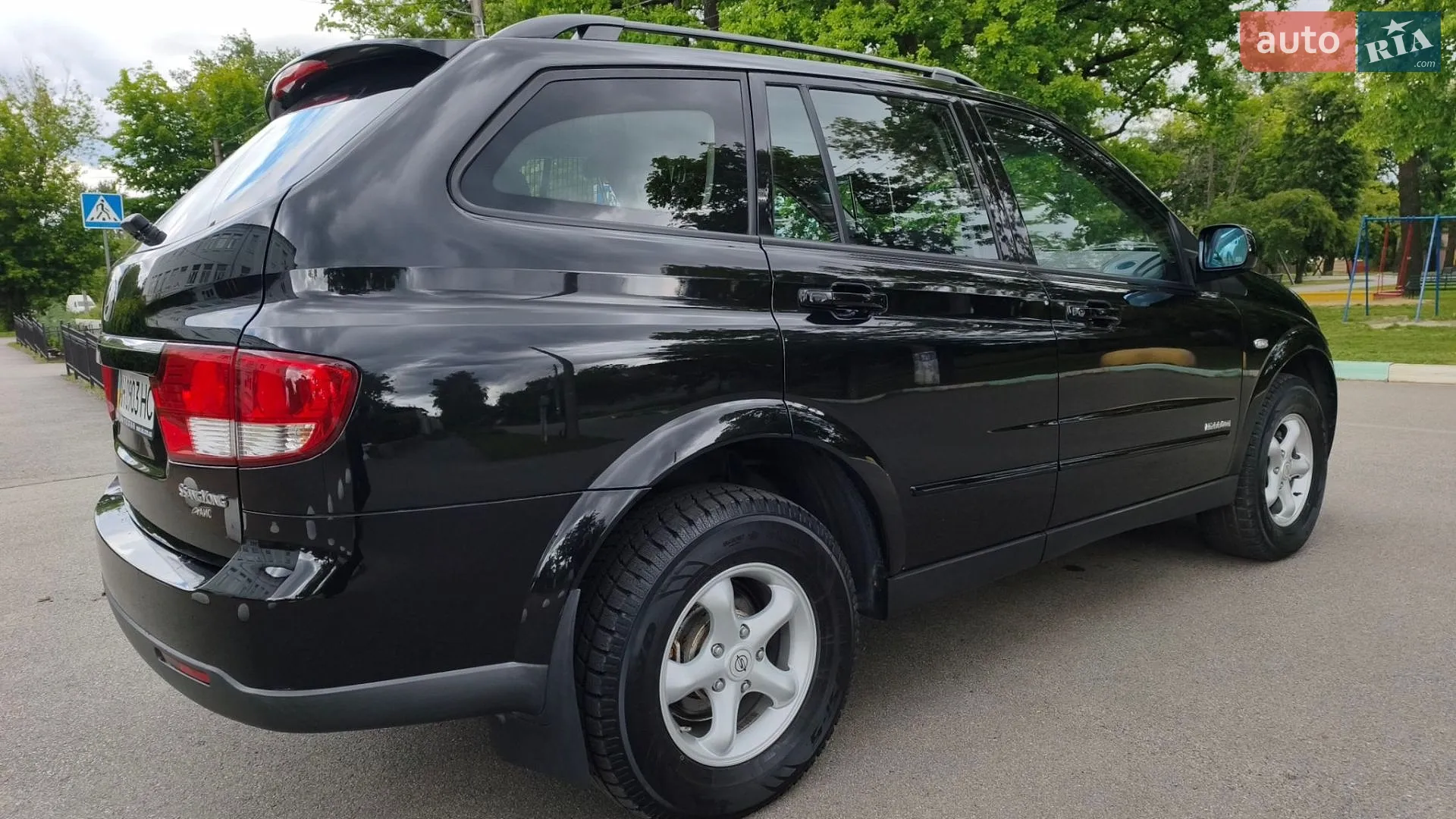 2010 SsangYong Kyron - мініатюра 10