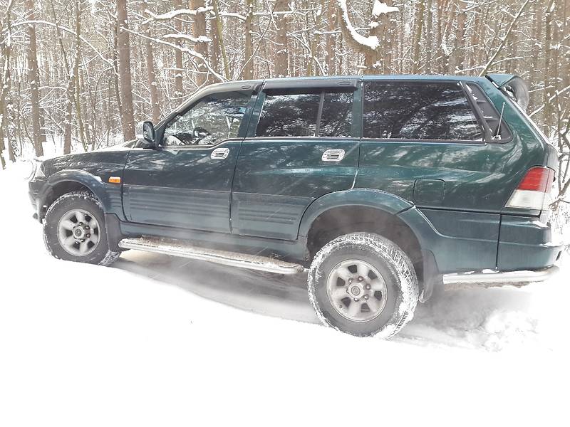 Внедорожник / Кроссовер SsangYong Musso 1997 в Киеве