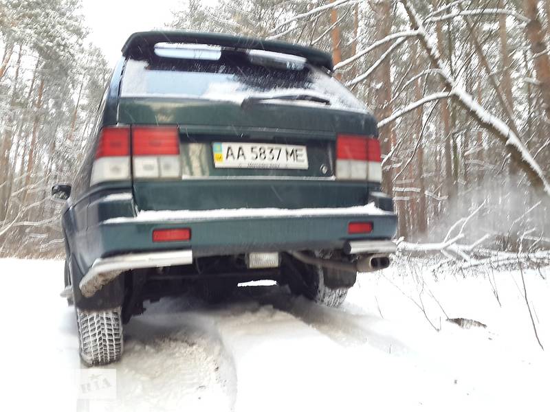 Внедорожник / Кроссовер SsangYong Musso 1997 в Киеве