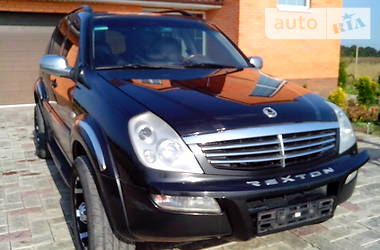 Внедорожник / Кроссовер SsangYong Rexton 2005 в Днепре