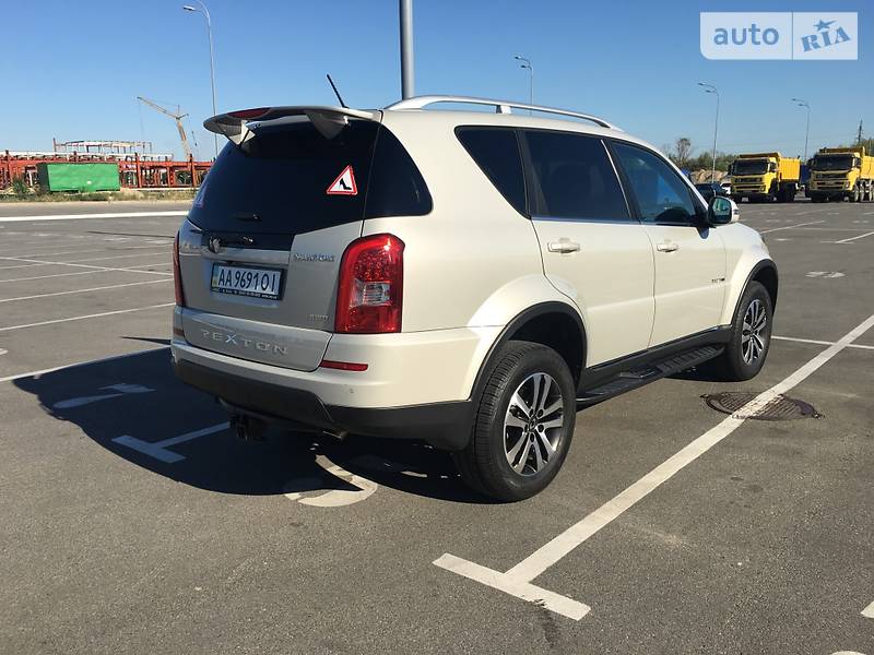 Внедорожник / Кроссовер SsangYong Rexton 2014 в Киеве фото Внедорожник / Кроссовер SsangYong Rexton 2014 в Киеве