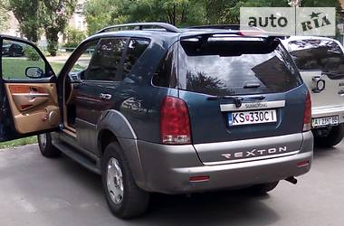 Внедорожник / Кроссовер SsangYong Rexton 2005 в Киеве