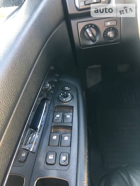 Позашляховик / Кросовер SsangYong Rexton 2007 в Києві фото 12 Позашляховик / Кросовер SsangYong Rexton 2007 в Києві