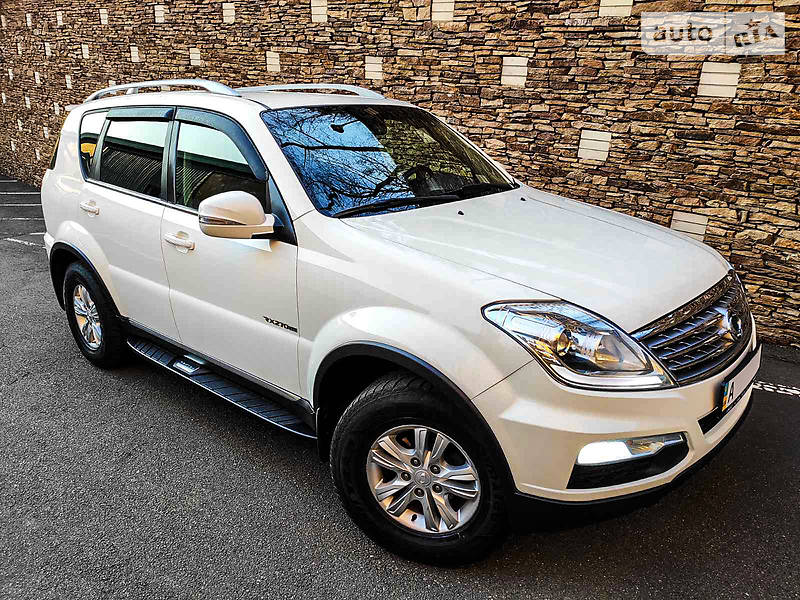 Позашляховик / Кросовер SsangYong Rexton 2014 в Києві
