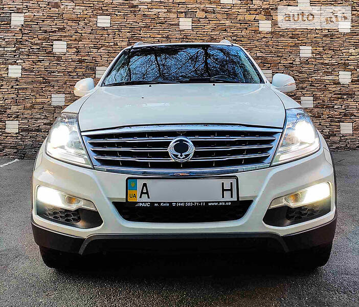 Позашляховик / Кросовер SsangYong Rexton 2014 в Києві