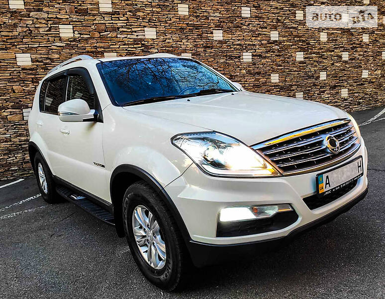 Позашляховик / Кросовер SsangYong Rexton 2014 в Києві
