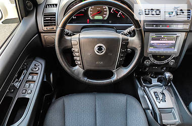 Позашляховик / Кросовер SsangYong Rexton 2014 в 