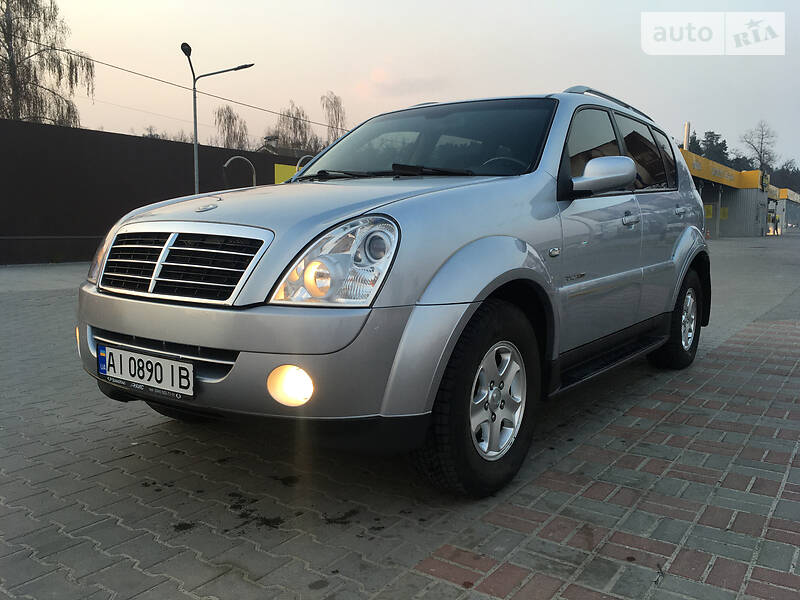 Позашляховик / Кросовер SsangYong Rexton 2010 в Києві