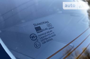 Позашляховик / Кросовер SsangYong Rexton 2010 в 