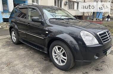 Внедорожник / Кроссовер SsangYong Rexton 2012 в Киеве