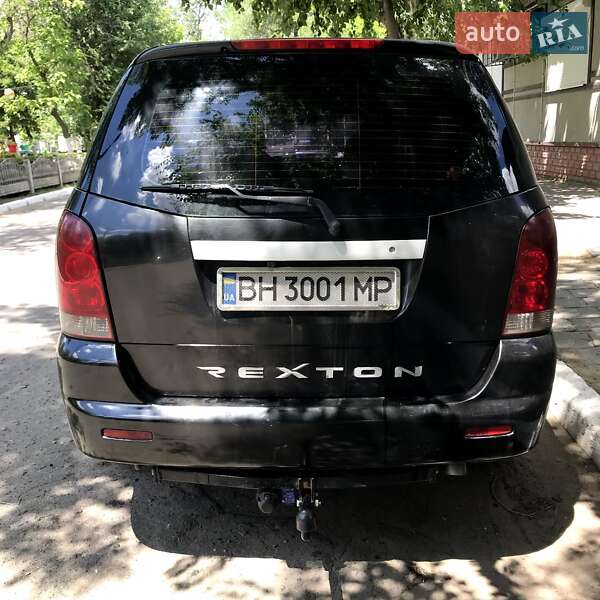 Внедорожник / Кроссовер SsangYong Rexton 2006 в Болграде