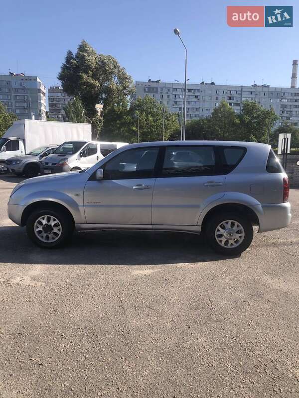Внедорожник / Кроссовер SsangYong Rexton 2006 в Запорожье