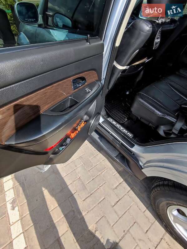 Позашляховик / Кросовер SsangYong Rexton 2008 в Вінниці