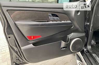 Позашляховик / Кросовер SsangYong Rexton 2014 в 