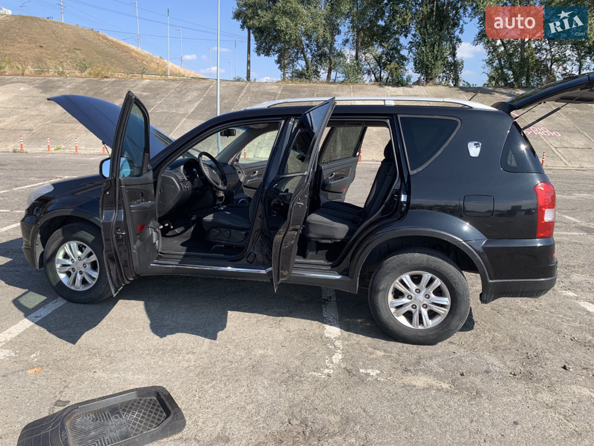 2013 SsangYong Rexton - мініатюра 11
