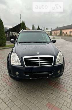 Позашляховик / Кросовер SsangYong Rexton 2007 в 