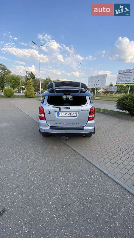 Внедорожник / Кроссовер SsangYong Rexton 2009 в Виноградове