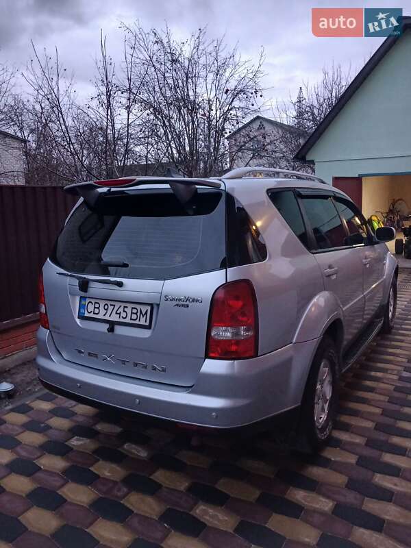 Внедорожник / Кроссовер SsangYong Rexton 2010 в Чернигове