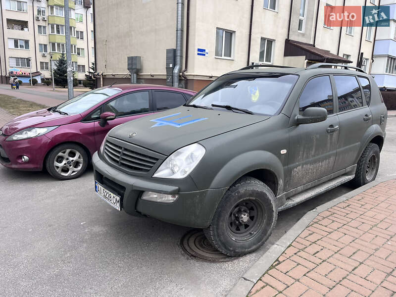 Позашляховик / Кросовер SsangYong Rexton 2005 в Бучі