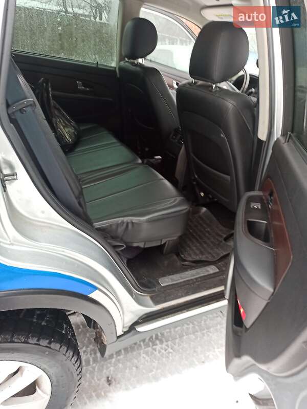 Внедорожник / Кроссовер SsangYong Rexton 2013 в Киеве