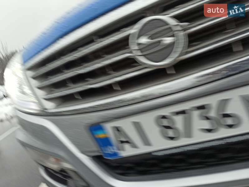 Внедорожник / Кроссовер SsangYong Rexton 2013 в Киеве