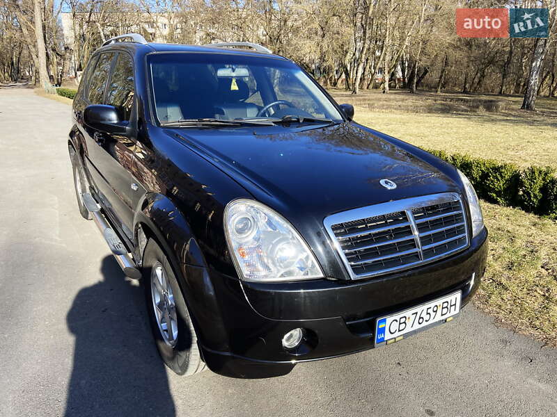 Внедорожник / Кроссовер SsangYong Rexton 2012 в Чернигове