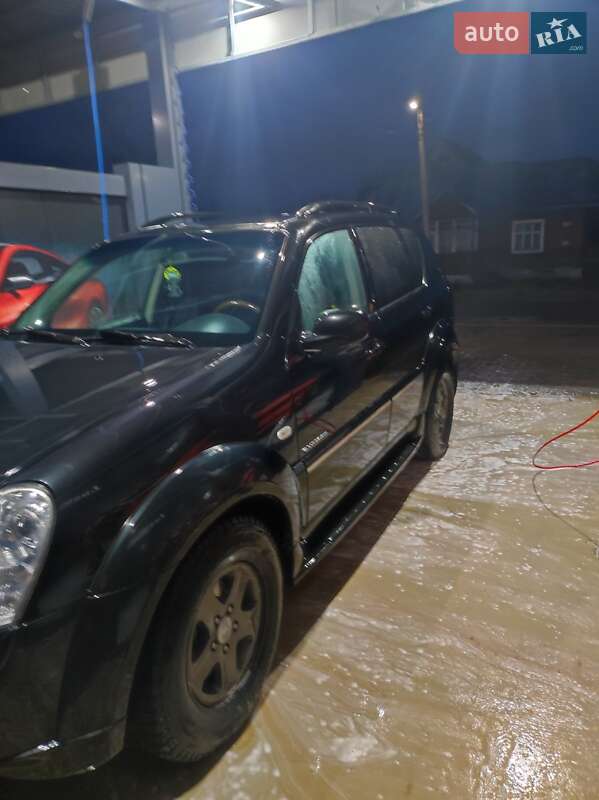 Позашляховик / Кросовер SsangYong Rexton 2007 в Старому Самборі