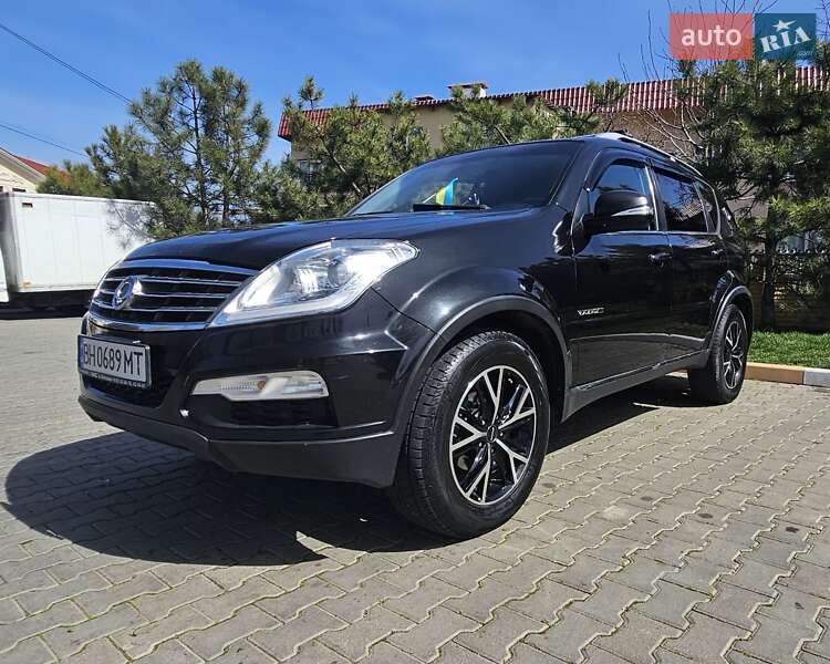 Позашляховик / Кросовер SsangYong Rexton 2012 в Ужгороді