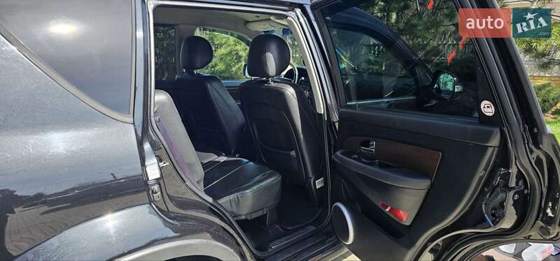 Позашляховик / Кросовер SsangYong Rexton 2012 в Ужгороді