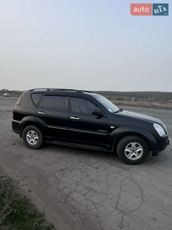 Внедорожник / Кроссовер SsangYong Rexton 2007 в Баре