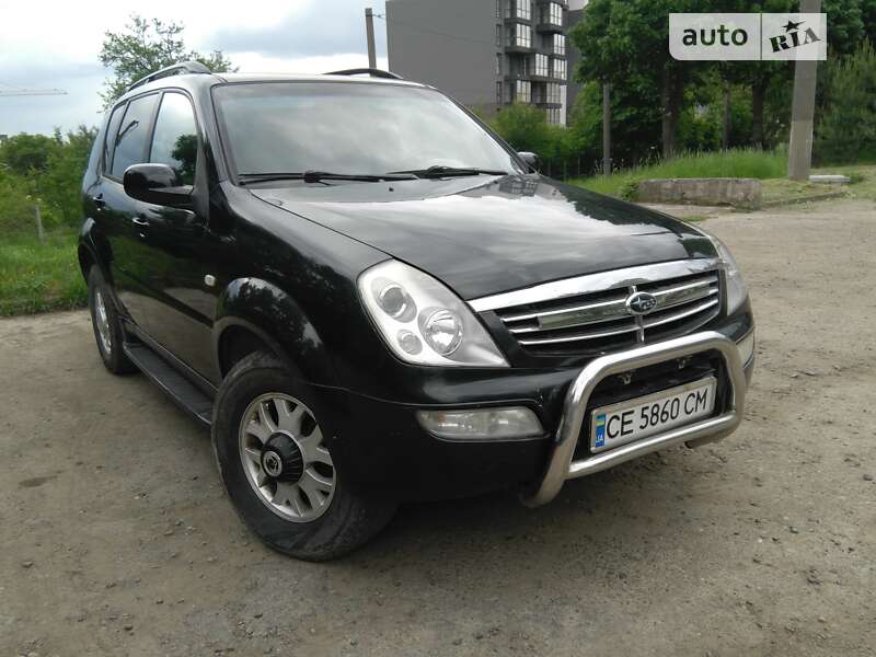 Внедорожник / Кроссовер SsangYong Rexton 2004 в Черновцах