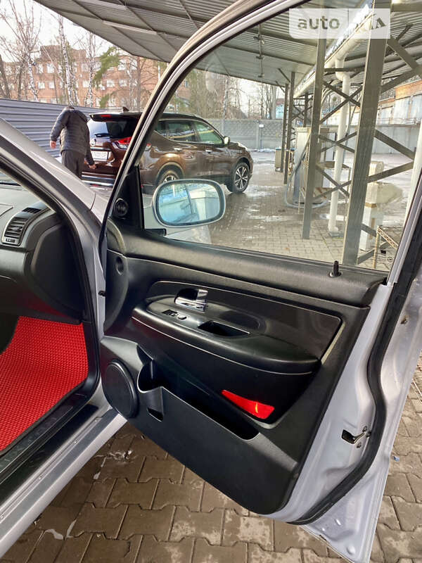 Внедорожник / Кроссовер SsangYong Rexton 2009 в Сумах фото 8 Внедорожник / Кроссовер SsangYong Rexton 2009 в Сумах