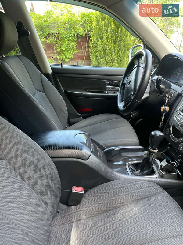 Внедорожник / Кроссовер SsangYong Rexton 2013 в Жашкове фото 5 Внедорожник / Кроссовер SsangYong Rexton 2013 в Жашкове